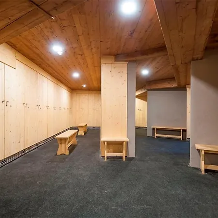 Apartment Cosy Renove A - 4 Personnes, Balcon, Proche Pistes Et Commerces - Fr-1-637-79