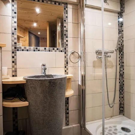Cosy Renove A - 4 Personnes, Balcon, Proche Pistes Et Commerces - Fr-1-637-79 Apartment